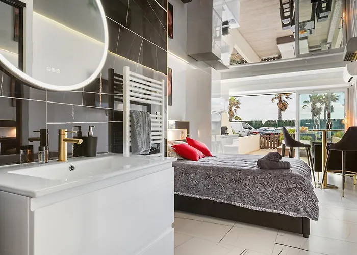 Carmen Village Naturiste Heliopolis Ab 50 M